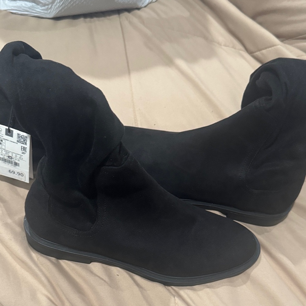 Zara Black Over the Knee Boots
